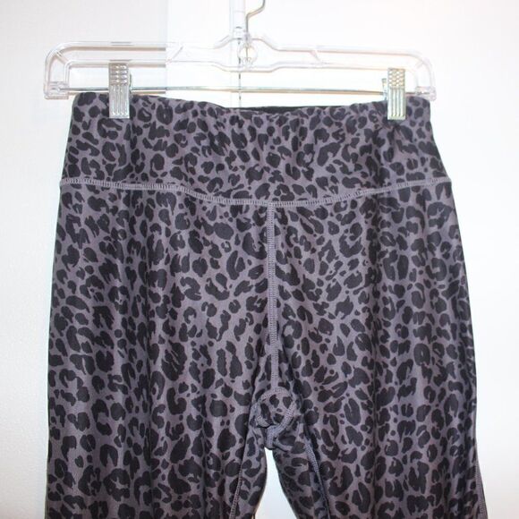 Juicy Couture Sport Black Leopard Print Leggings size medium - Picture 5 of 10